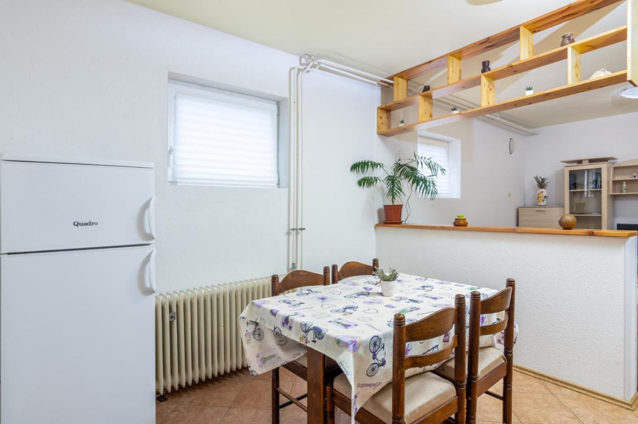 Apartment Buzet 17562A Exterior foto